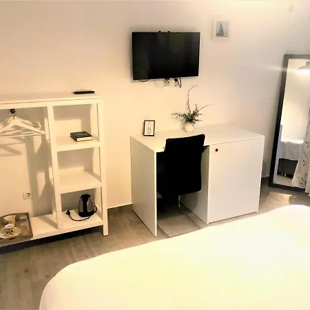 & Formenti Guest house