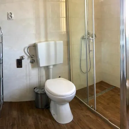 & Formenti بيت ضيافة سكرادين