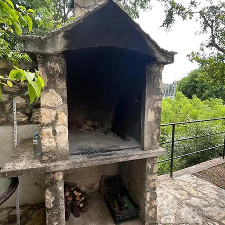 & Formenti Gæstehus