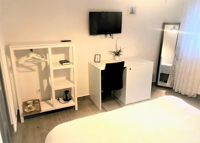 & Formenti Gæstehus