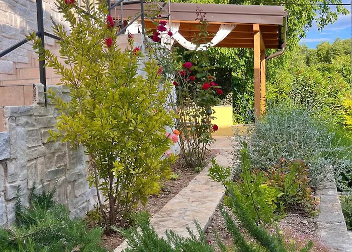 & Formenti 3* スクラーディン